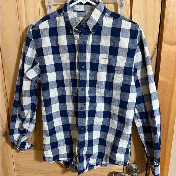 St. John’s Bay Blue and White Checkered Men's Shirt - Picture 1 of 4